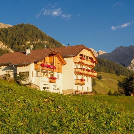 Miribunghof Apartment La Valle Bagian luar foto