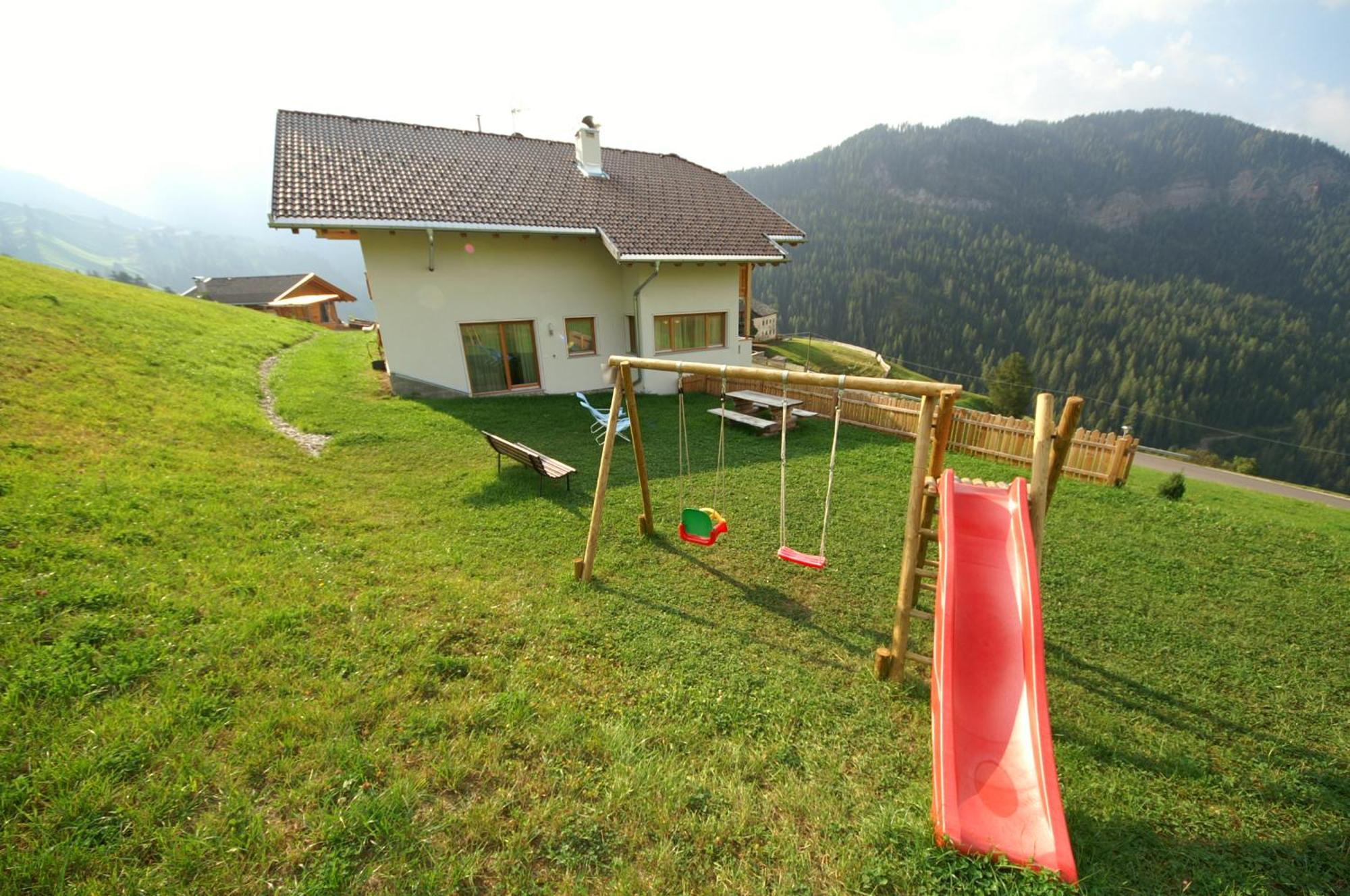 Miribunghof Apartment La Valle Bagian luar foto
