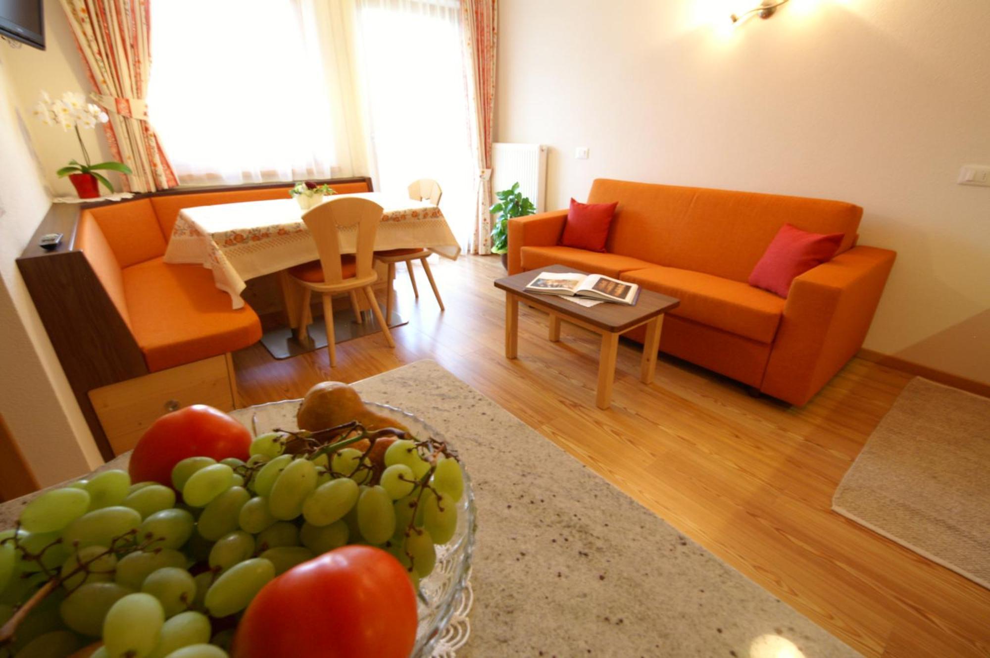 Miribunghof Apartment La Valle Bagian luar foto
